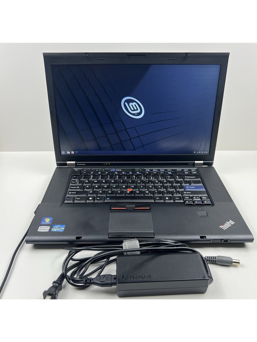 Lenovo ThinkPad T520 Intel i7-2640M 8GB 320GB HDD Linux Mint OS w/ Charger|ELP99